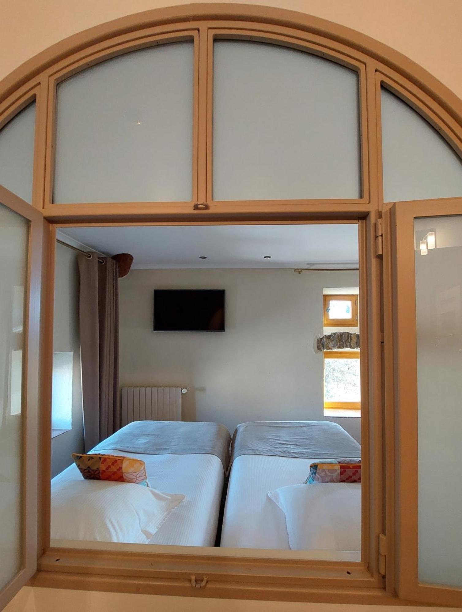 Logis Auberge Les Murets Hotel Restaurant Spa Chandolas Exteriér fotografie